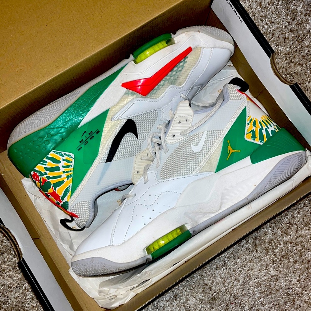 Jordan - Zoom 92’